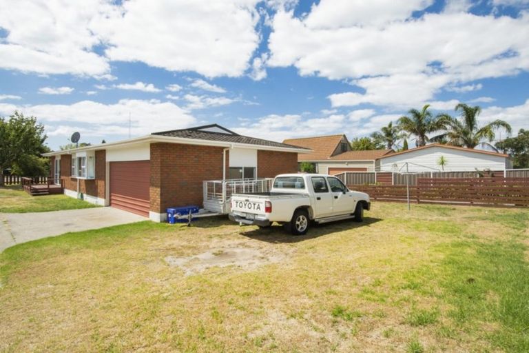 Photo of property in 32 Topaz Drive, Papamoa Beach, Papamoa, 3118