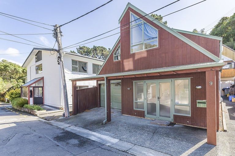 Photo of property in 9 Melrose Crescent, Melrose, Wellington, 6023