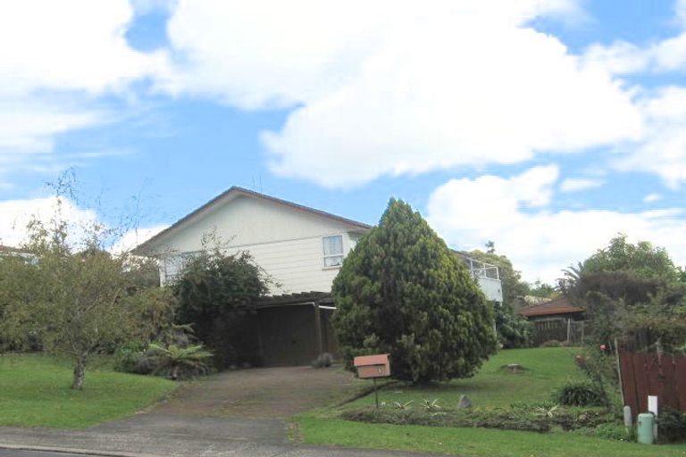 Photo of property in 5 Clunie Place, Highland Park, Auckland, 2010