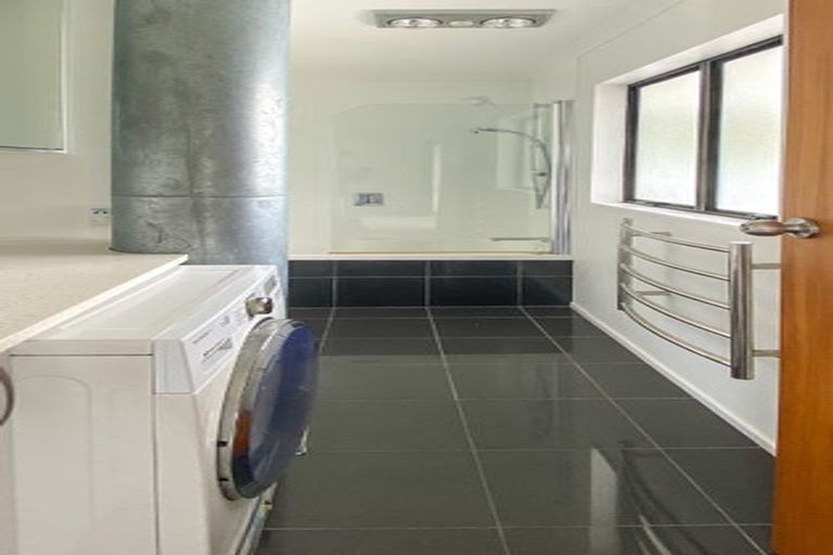 Photo of property in 48a Brixton Road, Manly, Whangaparaoa, 0930