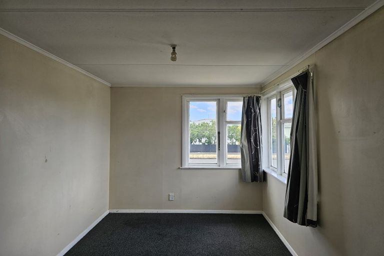 Photo of property in 15 Cameron Crescent, Masterton, 5810