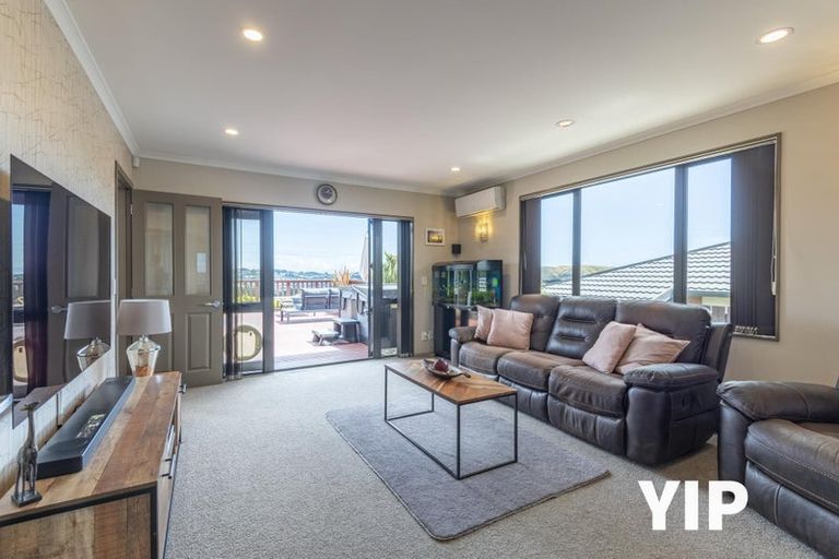 Photo of property in 30 Cedarwood Street, Woodridge, Wellington, 6037