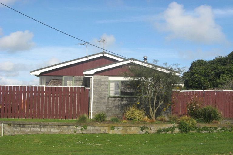 Photo of property in 43 Leslie Street, Waitara, 4320