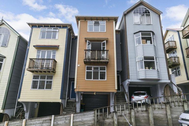 Photo of property in 146e Aro Street, Aro Valley, Wellington, 6021