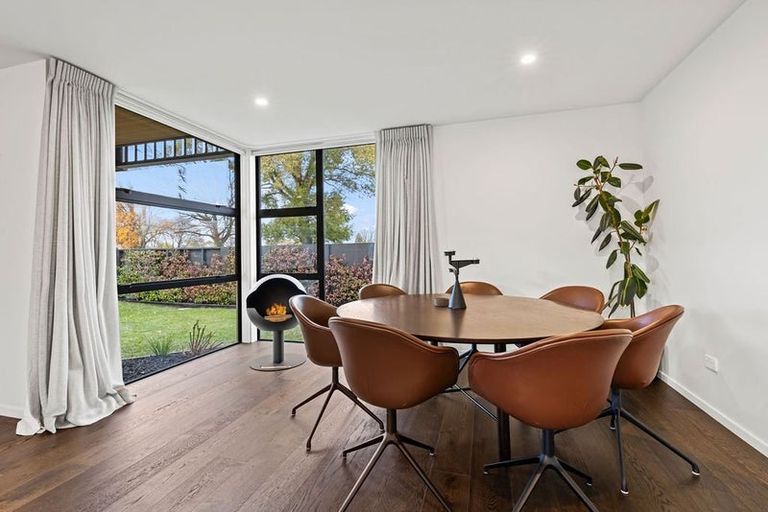 Photo of property in 42 Tui Street, Fendalton, Christchurch, 8041