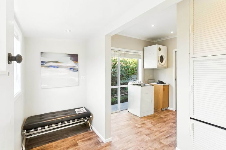 Photo of property in 82 District Road, Green Island, Dunedin, 9018