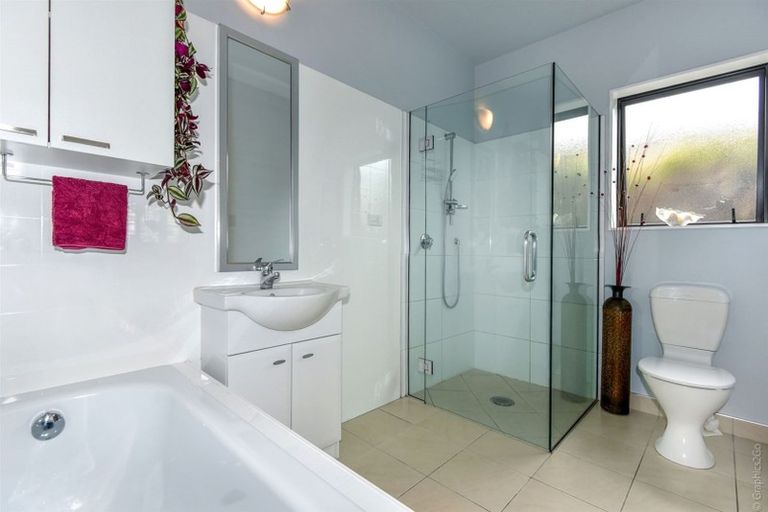 Photo of property in 42c Oram Avenue, New Brighton, Christchurch, 8061