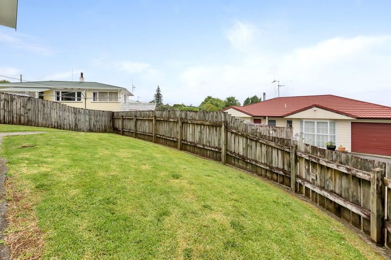 Photo of property in 2/79 Station Road, Te Kamo, Whangarei, 0112