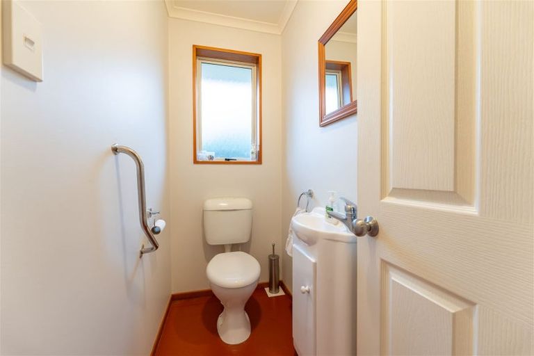 Photo of property in 15 Hannah Place, Holmes Hill, Oamaru, 9401