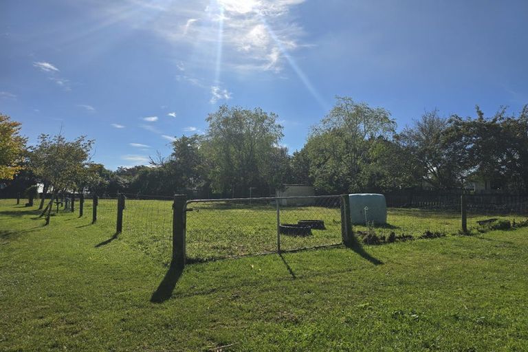 Photo of property in 28 Leeton Drive, Waipukurau, 4200