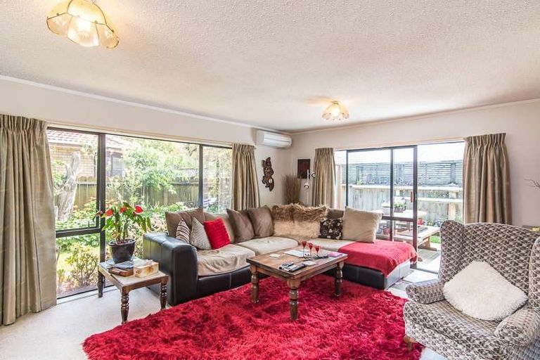 Photo of property in 23b Pinewood Grove, Paraparaumu Beach, Paraparaumu, 5032