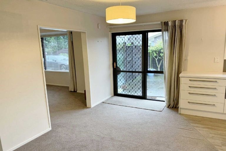 Photo of property in 3/12 Nepal Place, Burnside, Christchurch, 8053