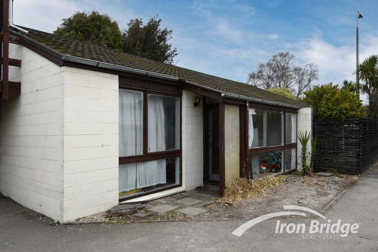 Photo of property in 2/136 Clarence Street, Riccarton, Christchurch, 8011