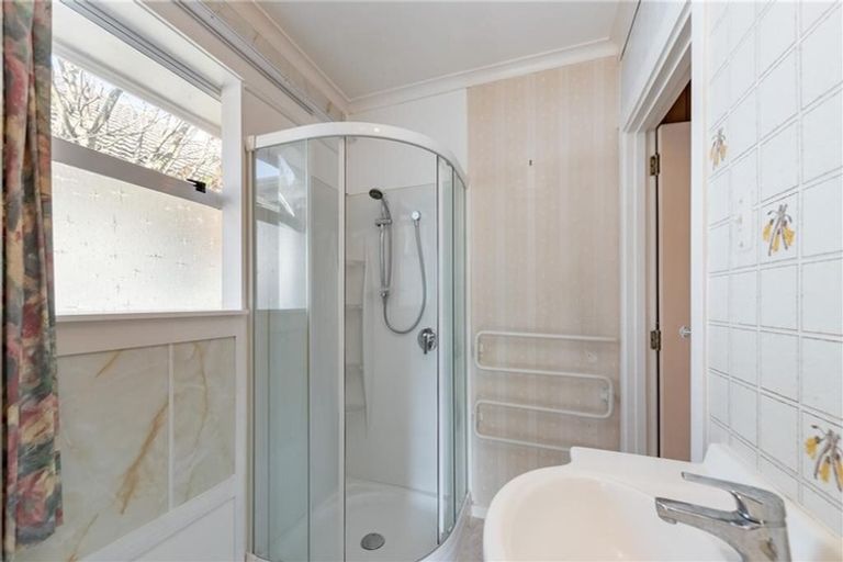 Photo of property in 22 Logan Street, Ebdentown, Upper Hutt, 5018