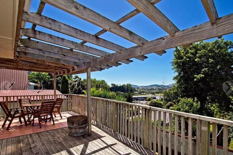 Photo of property in 16a Rawhiti Street, Greerton, Tauranga, 3112