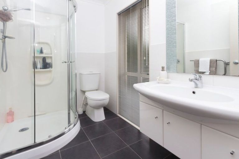 Photo of property in 40a O'halloran Road, Howick, Auckland, 2014