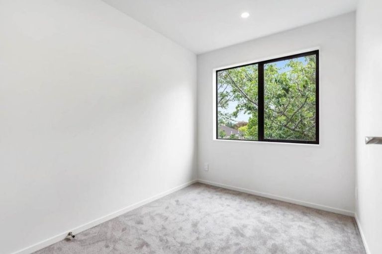 Photo of property in 7d Sherie Place, Howick, Auckland, 2014