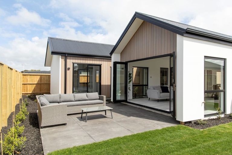 Photo of property in 18 Shrimpton Avenue, Woodend, 7610