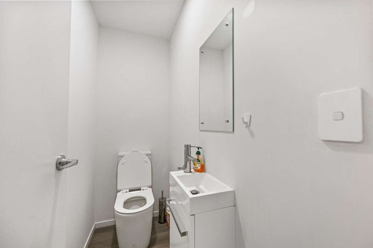 Photo of property in 1/20 Ballinger Place, Carterton, 5713