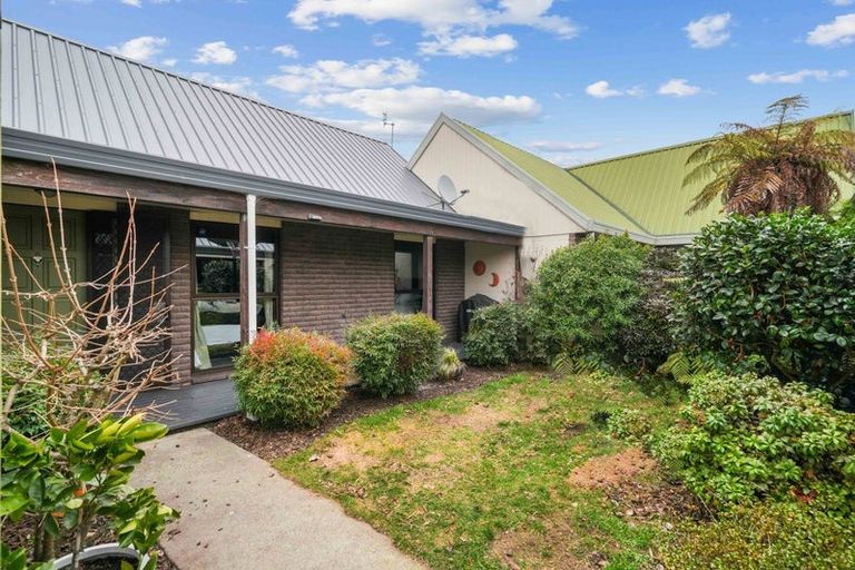 Photo of property in 1/13 Ridder Place, Halswell, Christchurch, 8025