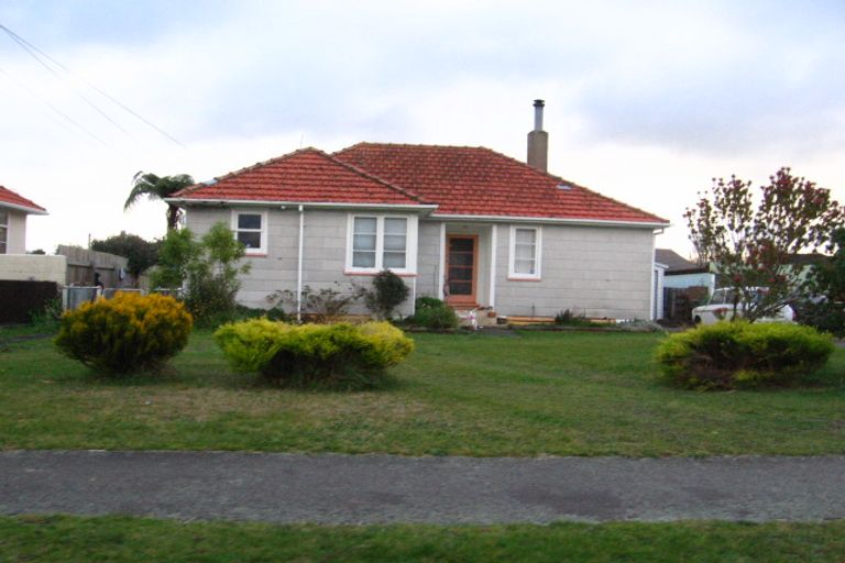 Photo of property in 27 Andrew Avenue, Roslyn, Palmerston North, 4414