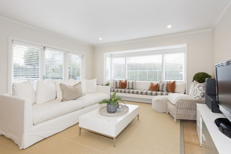 Photo of property in 184 Kohimarama Road, Kohimarama, Auckland, 1071