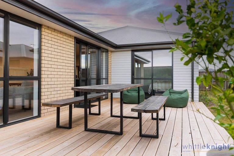 Photo of property in 34 Sholto Duncan Crescent, Halswell, Christchurch, 8025