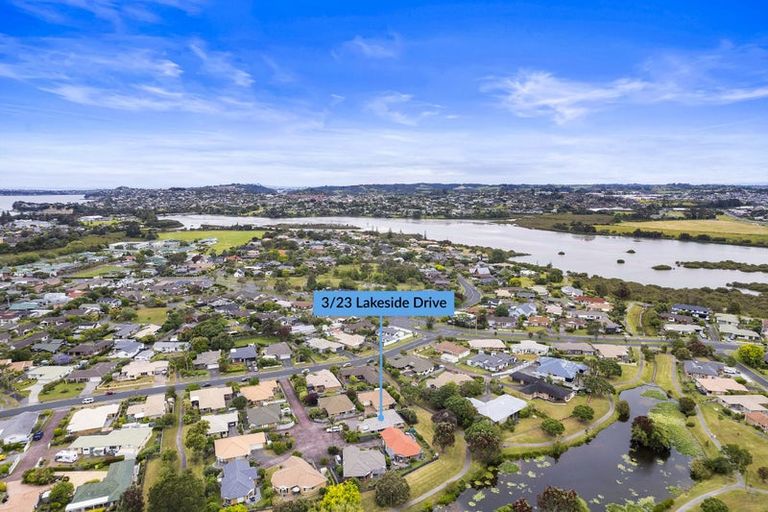 Photo of property in 3/23 Lakeside Drive, Orewa, 0931