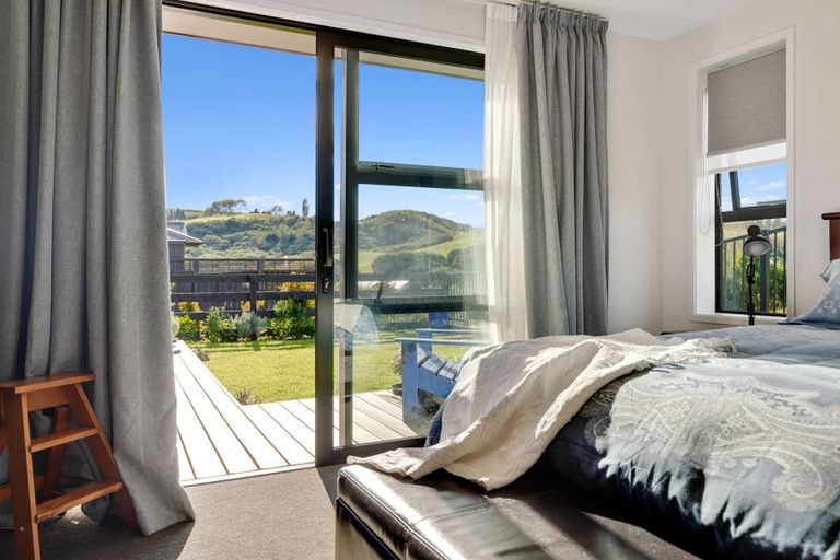 Photo of property in 30 Hayward Place, Ohauiti, Tauranga, 3112