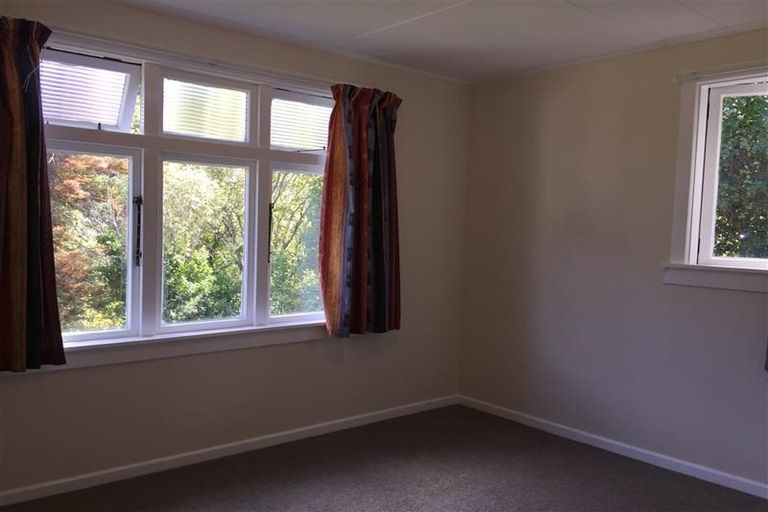 Photo of property in 22 Hampden Street, Picton, 7220