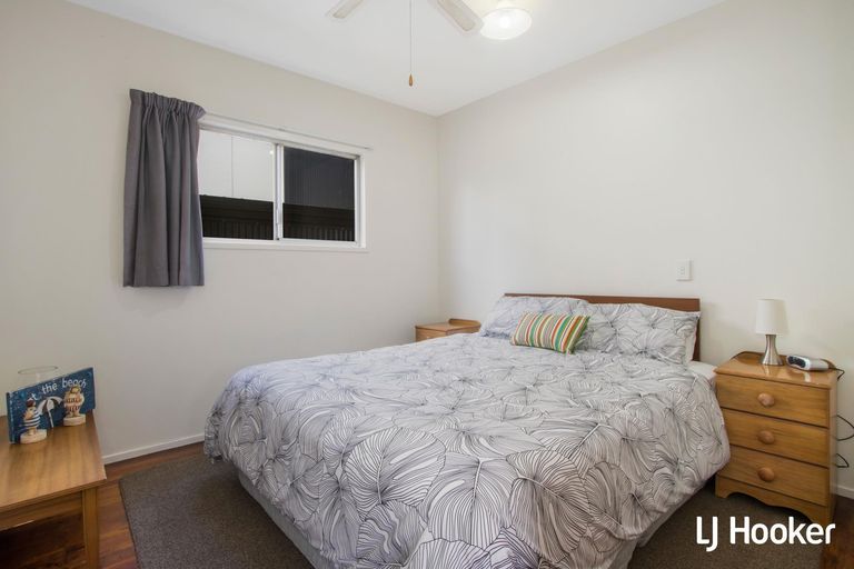 Photo of property in 40 Ocean View Road, Waihi Beach, 3611