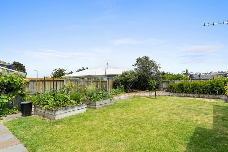 Photo of property in 9 James Henry Avenue, Papamoa Beach, Papamoa, 3118
