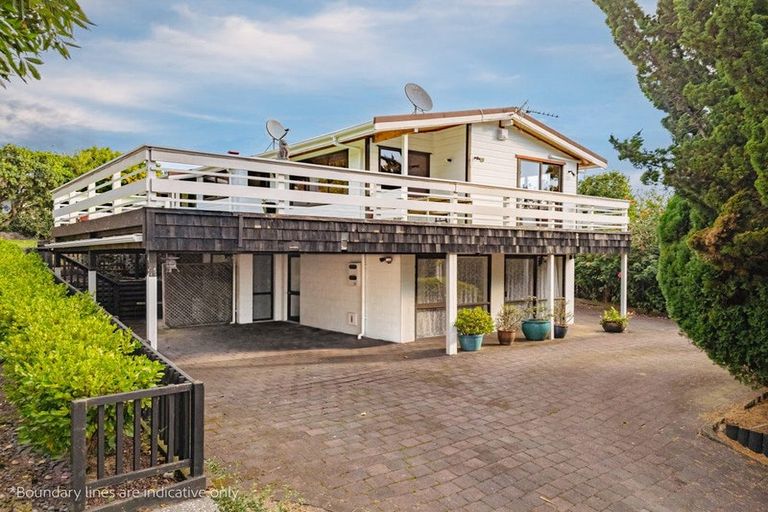 Photo of property in 25 Derrimore Heights, Clover Park, Auckland, 2019