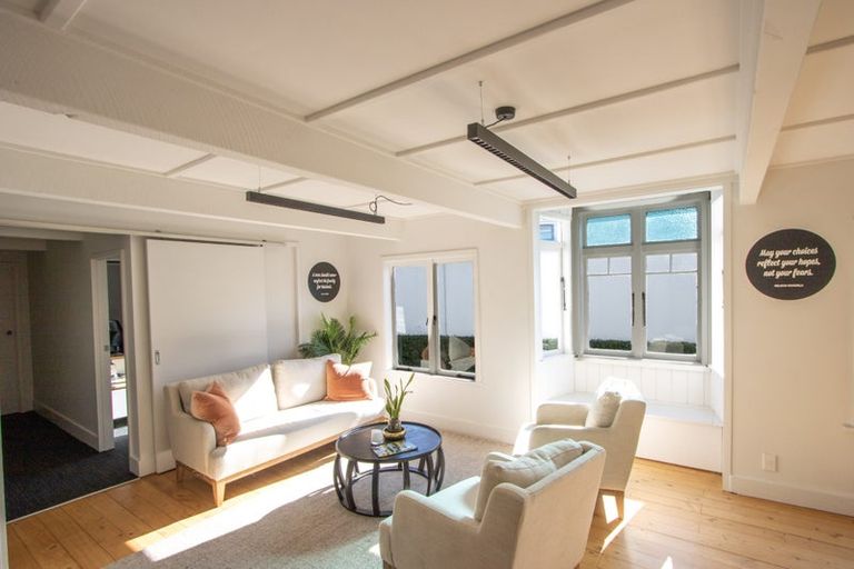 Photo of property in 2/249 Dairy Flat Highway, Albany, Auckland, 0632