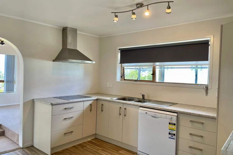Photo of property in 182 Royal Road, Massey, Auckland, 0614