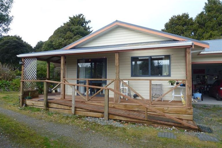 Photo of property in 416 Maori Creek Road, Marsden, Dobson, 7872