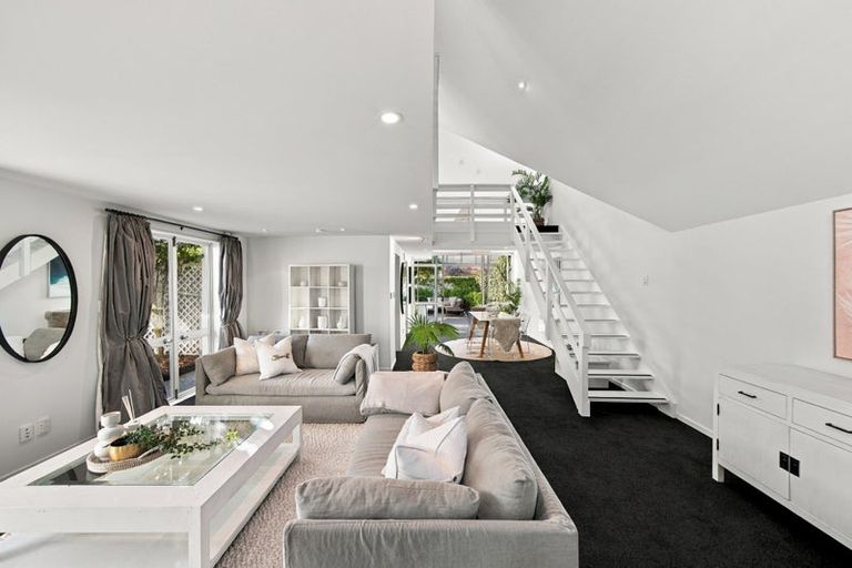 Photo of property in 74 Office Road, Merivale, Christchurch, 8014