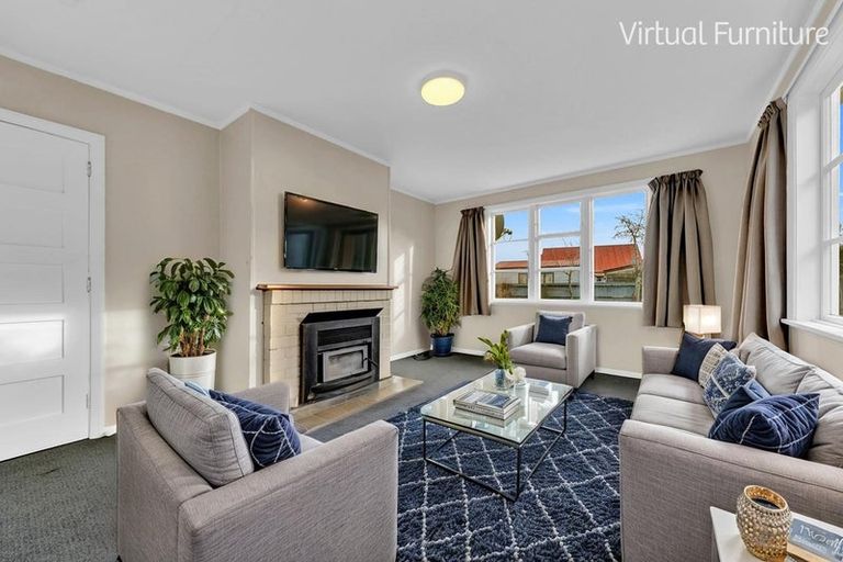 Photo of property in 42 Pitcairn Crescent, Bryndwr, Christchurch, 8053