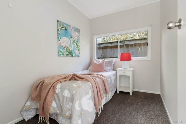 Photo of property in 135a Rosier Road, Glen Eden, Auckland, 0602