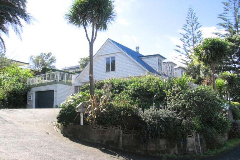 Photo of property in 174 Beach Road, Onerahi, Whangarei, 0110
