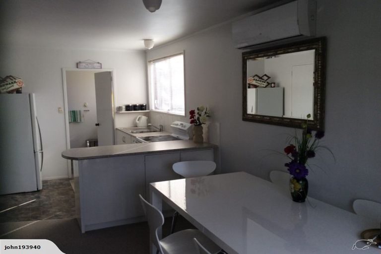 Photo of property in 835b Heaphy Terrace, Claudelands, Hamilton, 3214