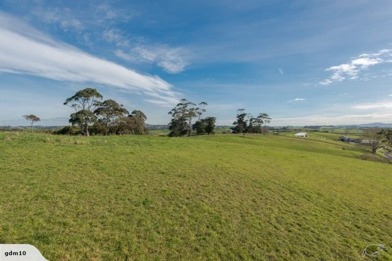 Photo of property in 21 Graham Mcrae Place, Whangamarino, Te Kauwhata, 3782