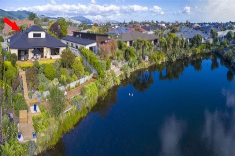 Photo of property in 38 Monarch Place, Paraparaumu Beach, Paraparaumu, 5032