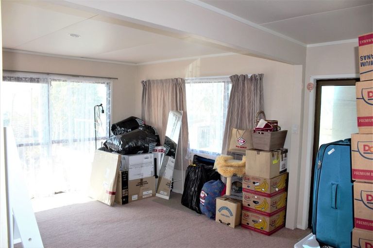 Photo of property in 61 West Hoe Heights, Orewa, 0931