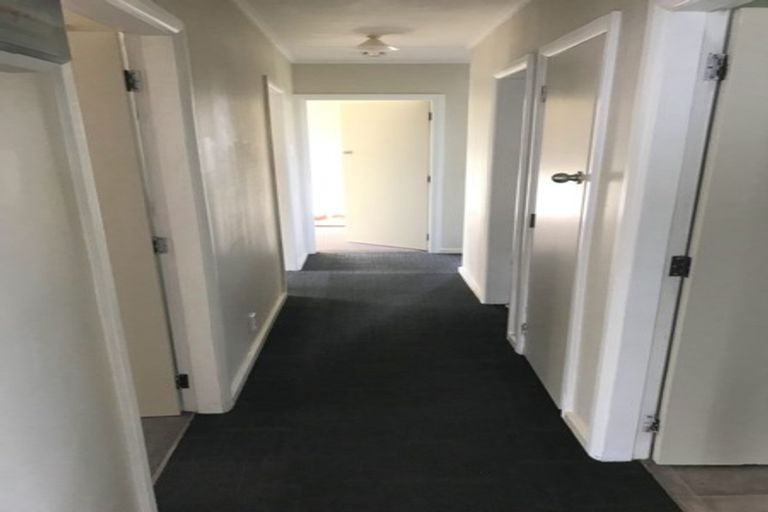 Photo of property in 90 Holland Road, Fairfield, Hamilton, 3214