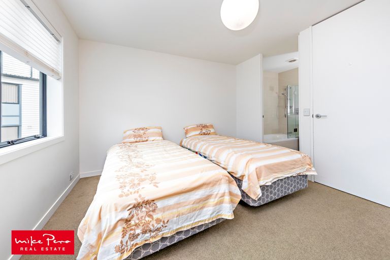 Photo of property in 70 Norwood Drive, Flat Bush, Auckland, 2019