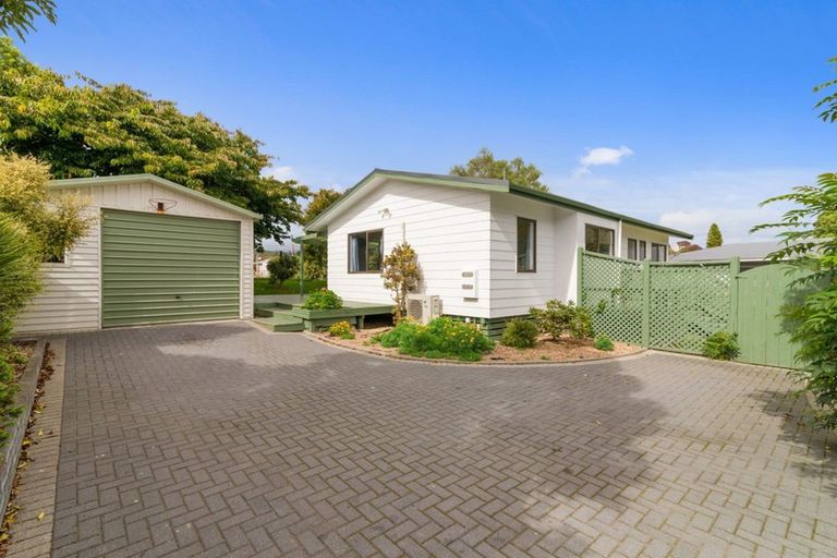 Photo of property in 39b Dickens Street, Owhata, Rotorua, 3010