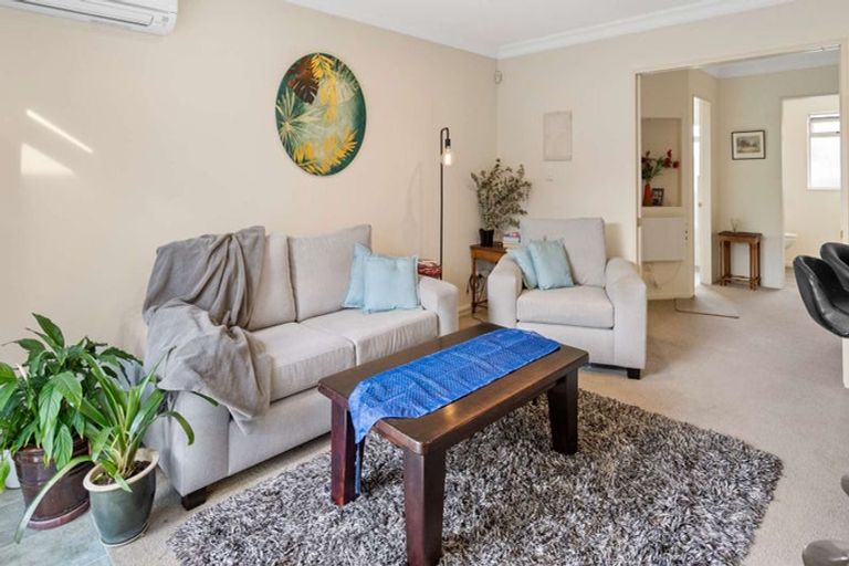 Photo of property in 67 Kahira Crescent, Papamoa Beach, Papamoa, 3118