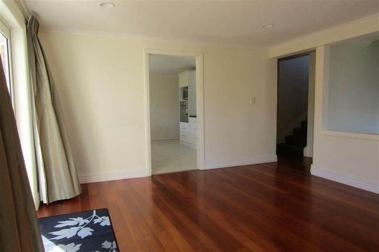 Photo of property in 62 Hebron Road, Waiake, Auckland, 0630