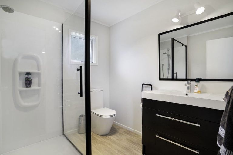 Photo of property in 82-84 Venice Street, Martinborough, 5711